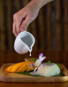 Mango Sticky Rice | Street food in Bangkok