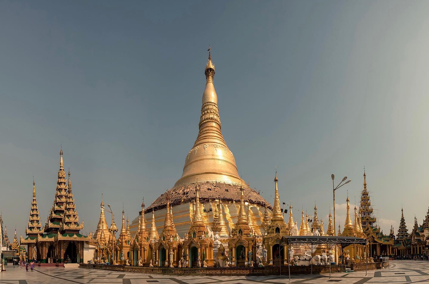 According to the legend, the Shwedagon Pagoda was built more than 2500 years ago. It is the essence of Myanmar and a place that never fails to enchant. Stay @hotelgyangon and discover the beauty of Yangon yourself. 📸 Credit to Vincent Lagae
.
.
.
#myanmarburma #myanmartrip #myanmar #myanmarphotos #travelasia #instamyanmar #shwedagon #sacredpagoda #agameoftones #shwedagonpagoda #burmese #lifewelltravelled #exploremore #pagoda #exploreasia #tlpicks #travellingthroughtheworld #beautifuldestinations #natgeotravel #artofvisuals