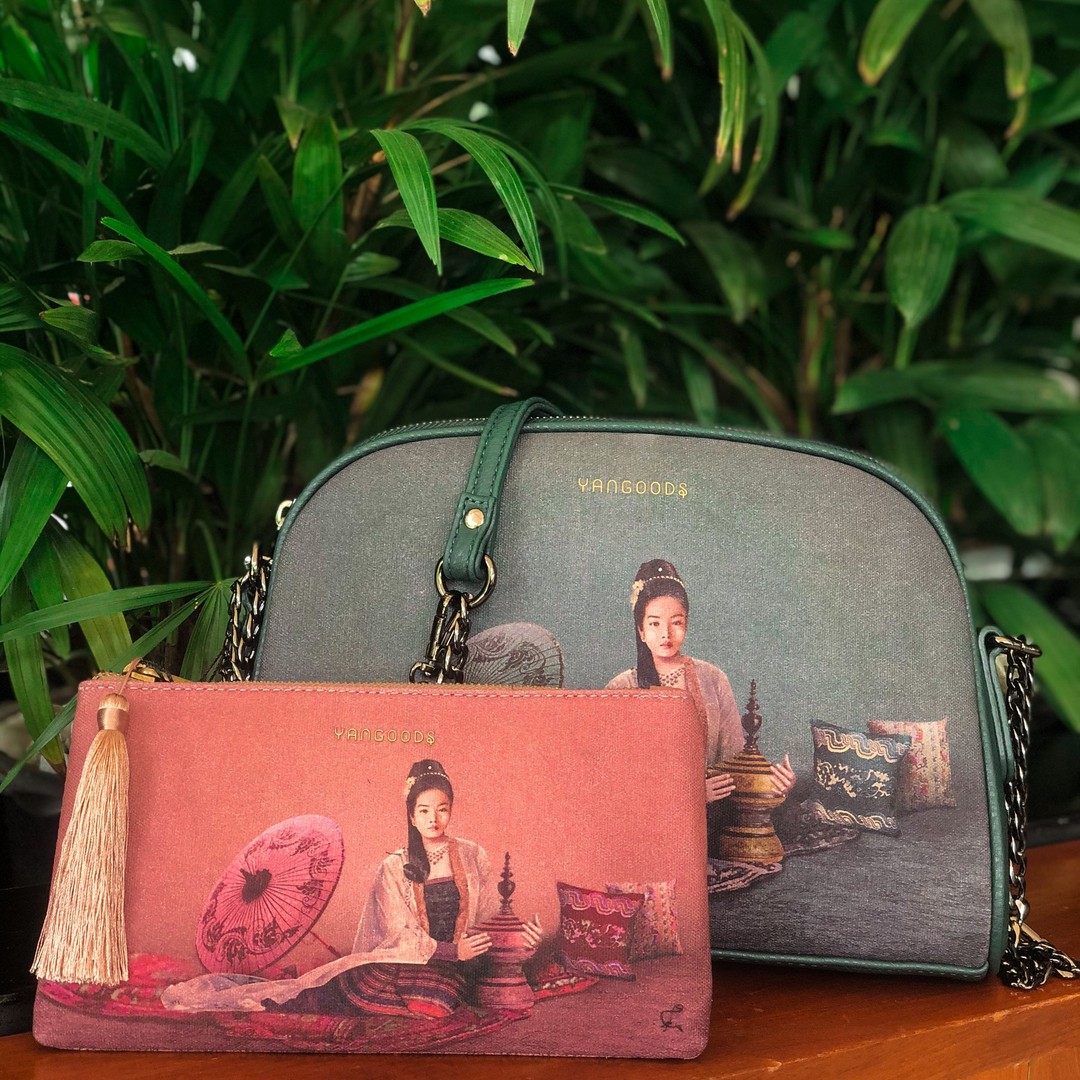 Glam up your style with the latest collection from @yangoods  available at our G SHOP located in the lobby area. Grab your items now before they're gone! 
.
.
.
#hotelgyangon #hotelsg #hotelinyangon #yangoods #hotelinmyanmar #gshop #gitems #yangoodscollection #yangoodsbag #yangoodsmyanmar #trendybags #bagstyle #trendyfashion